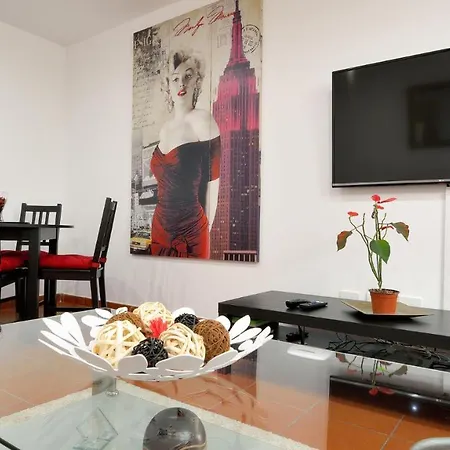 Puerto Del Carmen Sleeps 4 Pool Wifi Вилла